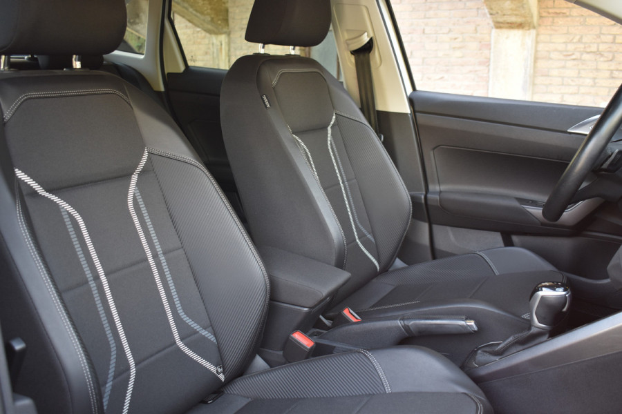 Volkswagen Taigo TSI 110PK DSG STYLE SPORT LEDER/LED/CAMERA