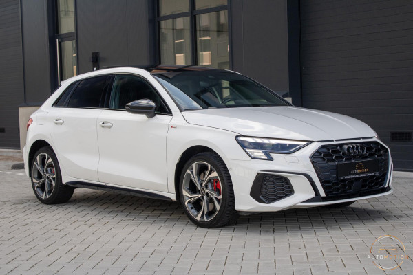 Audi A3 Sportback 45 TFSI e Sedition Comp. PANO MATRIX S LINE CAMERA Audi A3 Sportback 45 TFSI e Sedition Comp. PANO MATRIX S LINE CAMERA