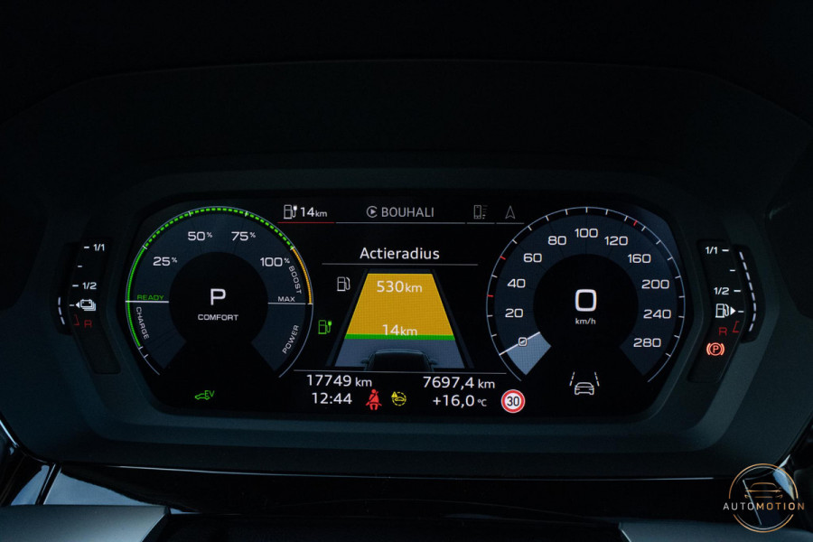 Audi A3 Sportback 45 TFSI e Sedition Comp. PANO MATRIX S LINE CAMERA Audi A3 Sportback 45 TFSI e Sedition Comp. PANO MATRIX S LINE CAMERA