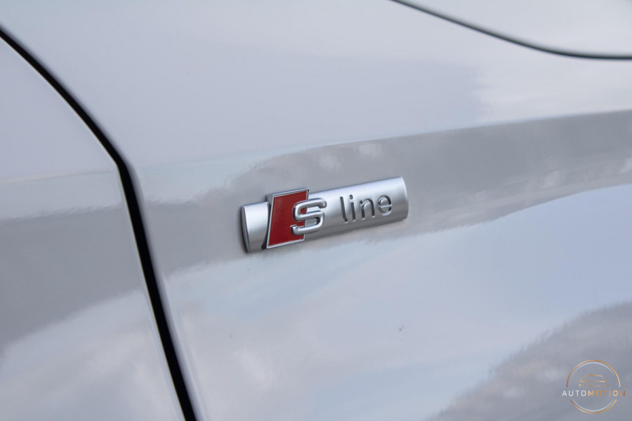 Audi A3 Sportback 45 TFSI e Sedition Comp. PANO MATRIX S LINE CAMERA Audi A3 Sportback 45 TFSI e Sedition Comp. PANO MATRIX S LINE CAMERA