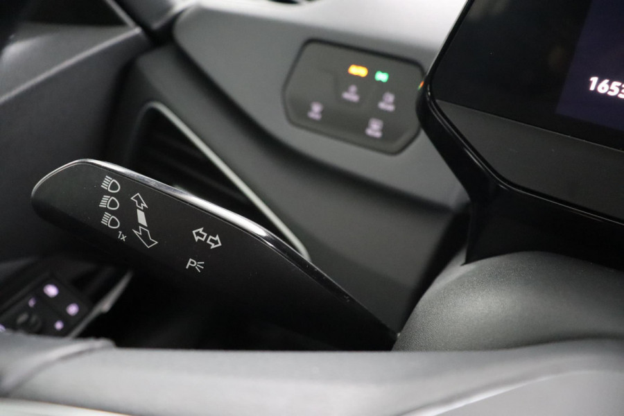 Volkswagen ID.3 Life 58 kWh|SOH 90%|Stuur-/Stoelverwarming|ACC