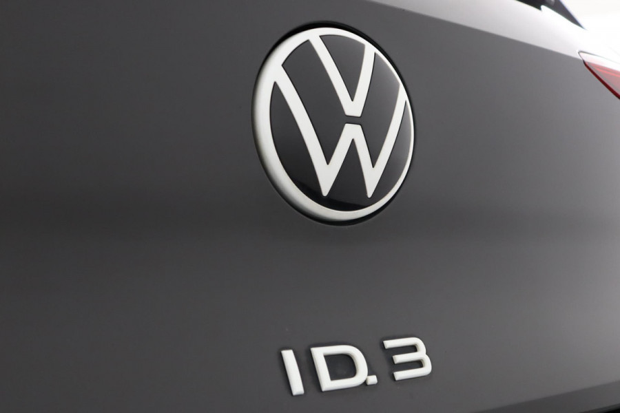 Volkswagen ID.3 Life 58 kWh|SOH 90%|Stuur-/Stoelverwarming|ACC