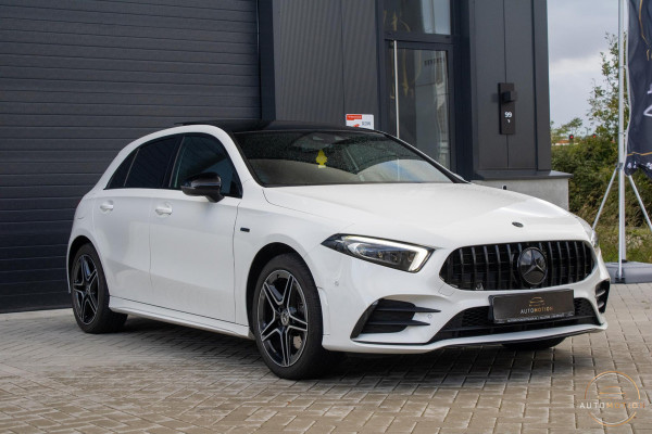 Mercedes-Benz A-Klasse 250 e AMG Line PANO Burmester Sfeerverlichting Parkeerassistent