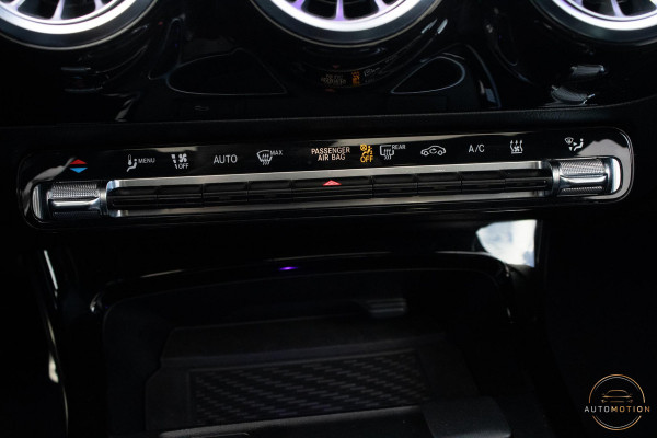 Mercedes-Benz A-Klasse 250 e AMG Line PANO Burmester Sfeerverlichting Parkeerassistent