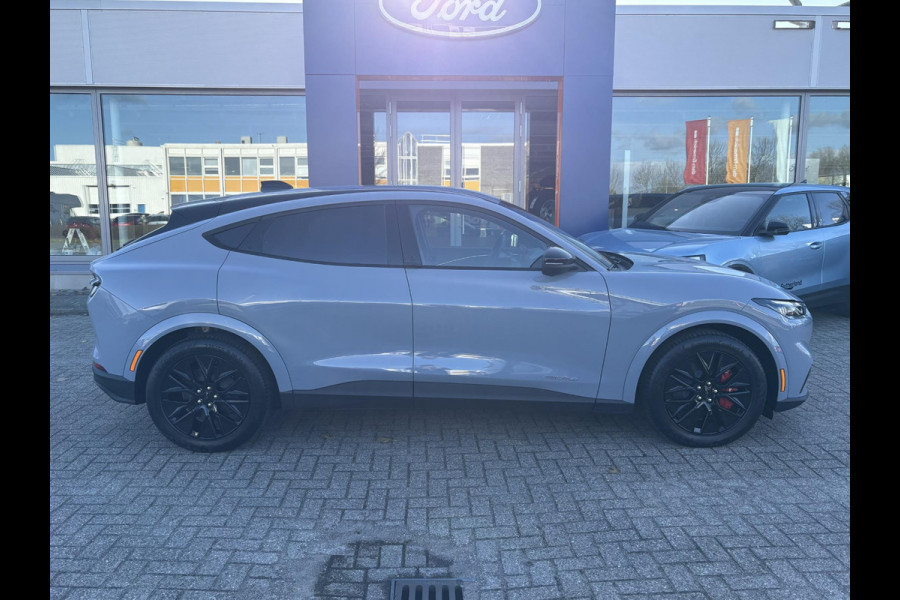 Ford Mustang Mach-E Extended Premium RWD 88 kWh | 19" Lichtmetalen velgen | Technology Pack Plus |