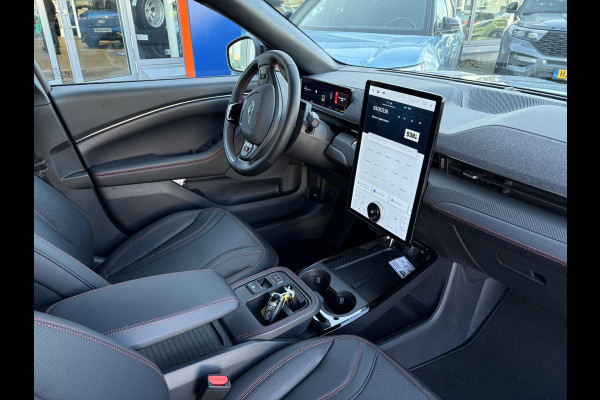 Ford Mustang Mach-E Extended Premium RWD 88 kWh | 19" Lichtmetalen velgen | Technology Pack Plus |