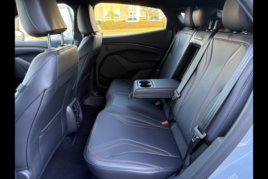 Ford Mustang Mach-E Extended Premium RWD 88 kWh | 19" Lichtmetalen velgen | Technology Pack Plus |