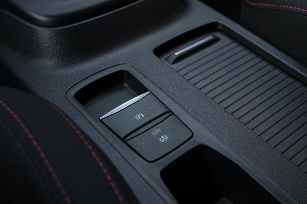 Ford Focus 1.0 EcoBoost Hybrid ST Line 125pk | SYNC 4 Navigatie |ZUID | Achteruitrijcamera | 7 Traps automaat | Led koplampen