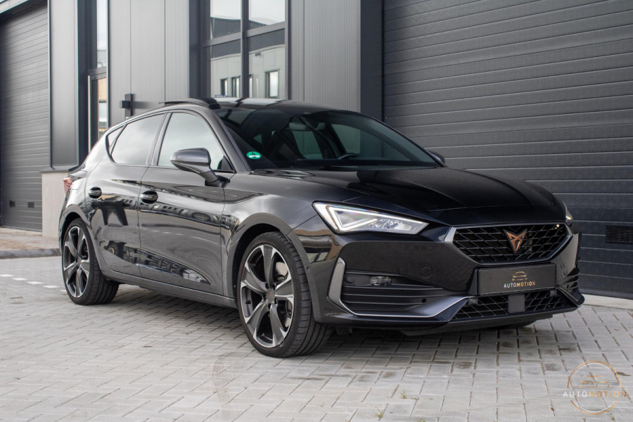 CUPRA Leon 1.4 e-Hybrid VZ 245 PANO CAMERA ACC Sfeerverlichting