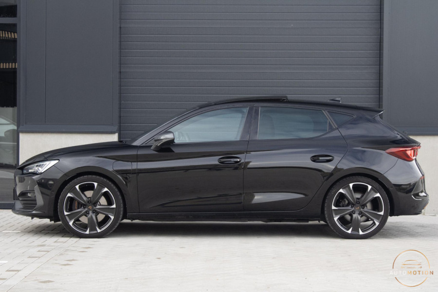 CUPRA Leon 1.4 e-Hybrid VZ 245 PANO CAMERA ACC Sfeerverlichting