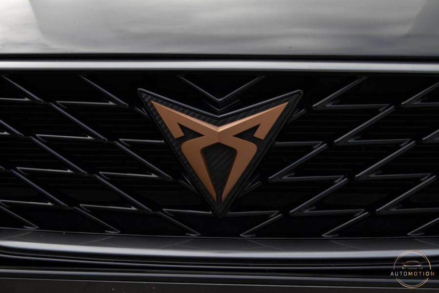 CUPRA Leon 1.4 e-Hybrid VZ 245 PANO CAMERA ACC Sfeerverlichting