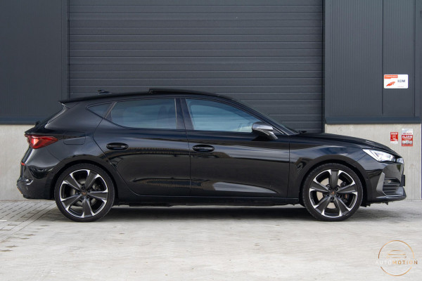 CUPRA Leon 1.4 e-Hybrid VZ 245 PANO CAMERA ACC Sfeerverlichting