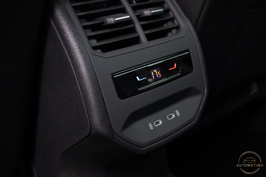 CUPRA Leon 1.4 e-Hybrid VZ 245 PANO CAMERA ACC Sfeerverlichting