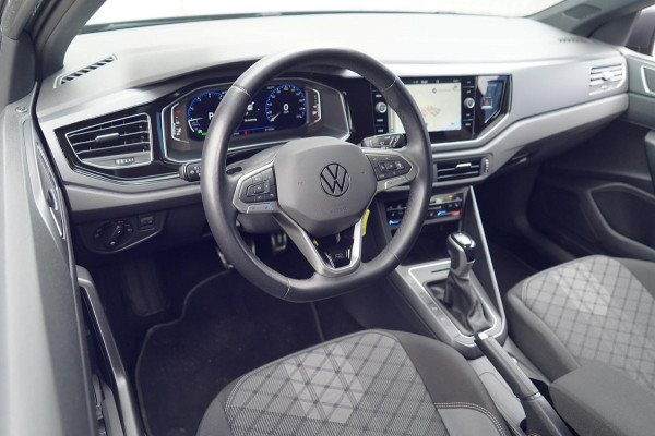 Volkswagen Polo 1.0 TSI R-Line Business / Automaat / Camera / Navi / Side-Assist / Stoelverw. / Carplay