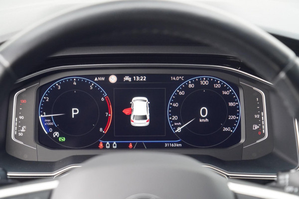 Volkswagen Polo 1.0 TSI R-Line Business / Automaat / Camera / Navi / Side-Assist / Stoelverw. / Carplay