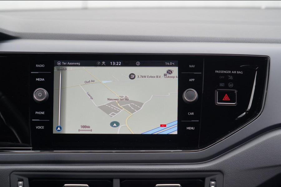 Volkswagen Polo 1.0 TSI R-Line Business / Automaat / Camera / Navi / Side-Assist / Stoelverw. / Carplay