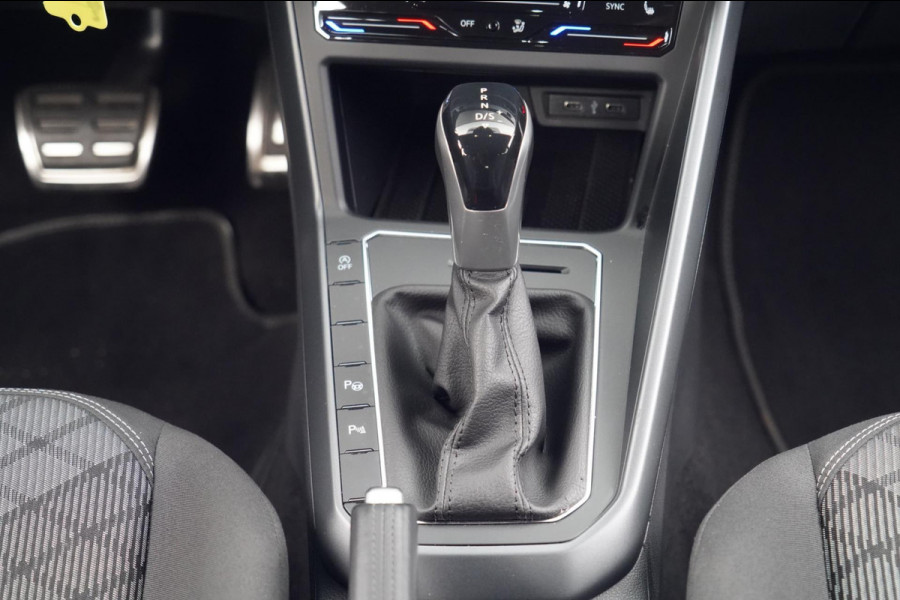 Volkswagen Polo 1.0 TSI R-Line Business / Automaat / Camera / Navi / Side-Assist / Stoelverw. / Carplay