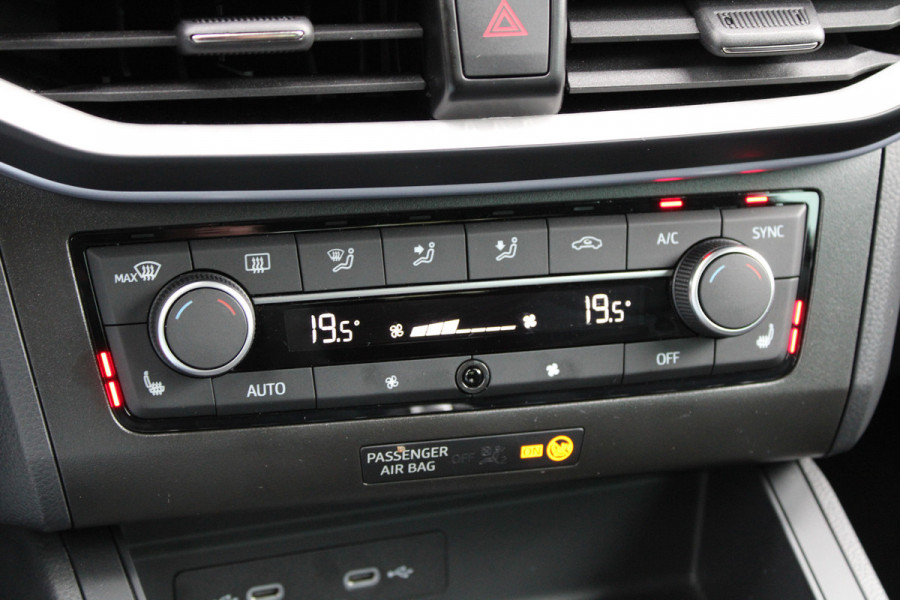 Seat Ibiza 1.0 EcoTSI FR DSG7 | AUTOMAAT | STOELVERW | ACC | CAMERA | CARPLAY | 18'' VELGEN |