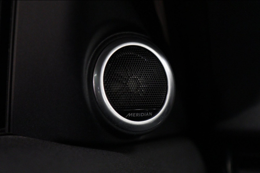 Land Rover Range Rover Evoque 2.0 P200 AWD SE R-Dinamic Pano/HUD/MERIDIAN/STOELV/DEALEROND/VOL