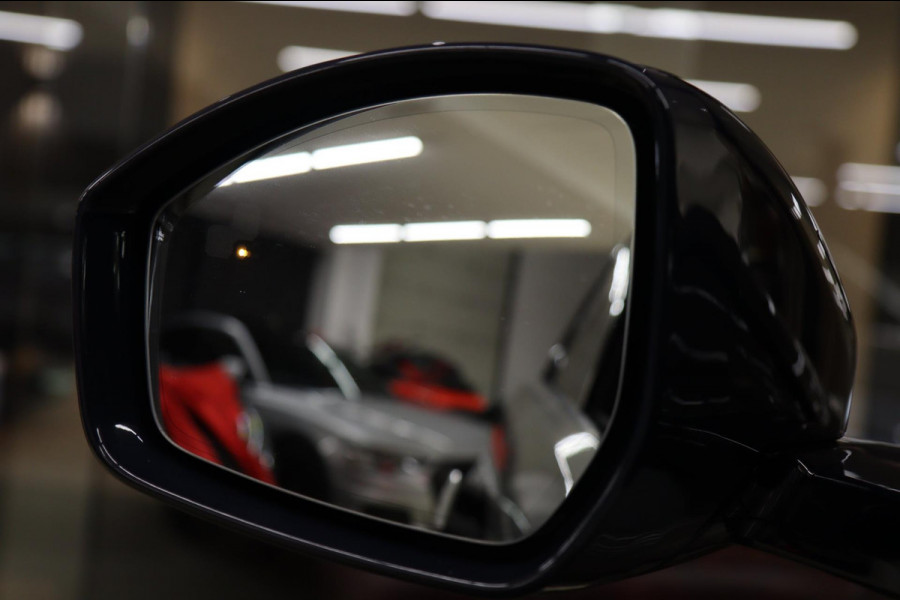 Land Rover Range Rover Evoque 2.0 P200 AWD SE R-Dinamic Pano/HUD/MERIDIAN/STOELV/DEALEROND/VOL