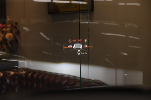 Land Rover Range Rover Evoque 2.0 P200 AWD SE R-Dinamic Pano/HUD/MERIDIAN/STOELV/DEALEROND/VOL