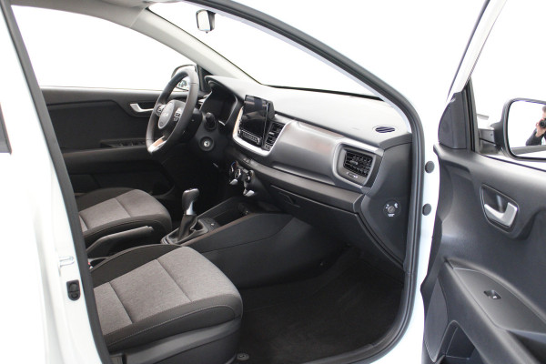 Kia Stonic 1.0 T-GDi MHEV DynamicPlusLine Kia Stonic 1.0 T-GDi MHEV DynamicPlusLine