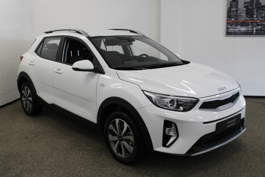 Kia Stonic 1.0 T-GDi MHEV DynamicPlusLine Kia Stonic 1.0 T-GDi MHEV DynamicPlusLine