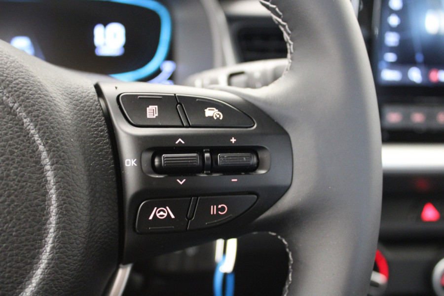 Kia Stonic 1.0 T-GDi MHEV DynamicPlusLine Kia Stonic 1.0 T-GDi MHEV DynamicPlusLine