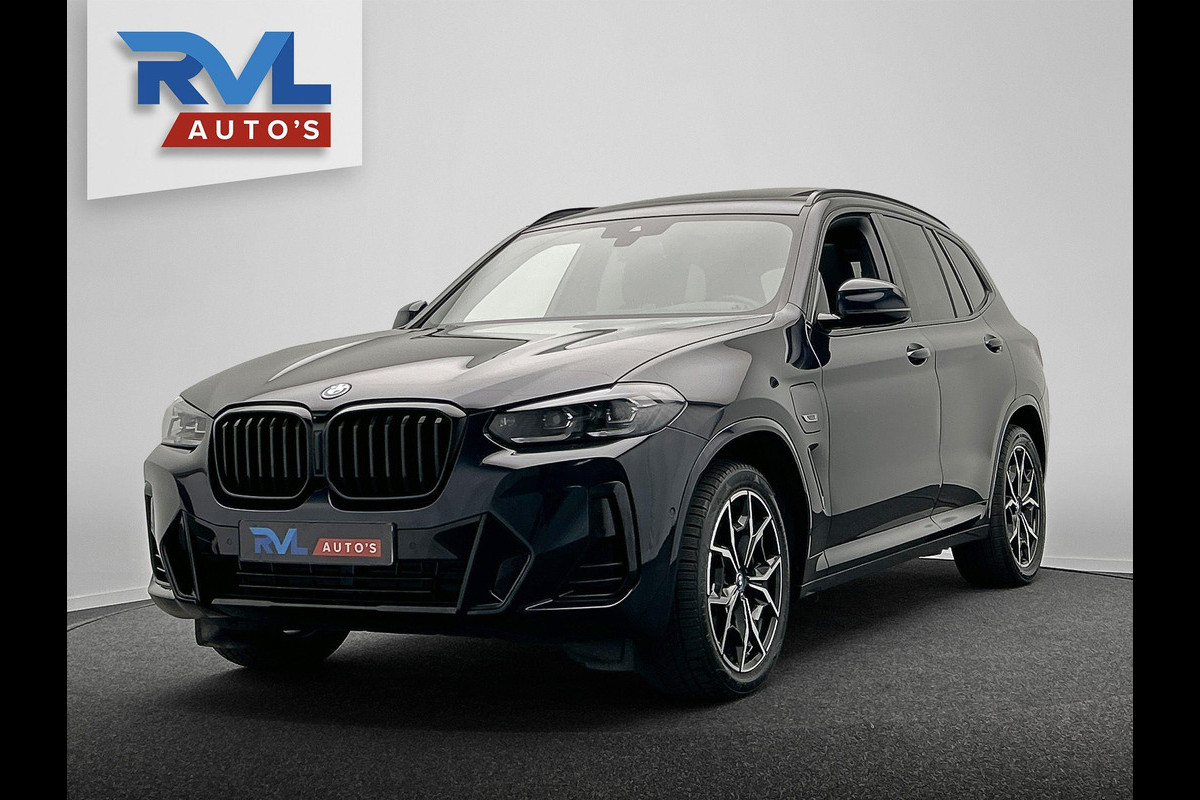 BMW X3 XDrive30e High Executive M-Sport Pano/dak Sport/stoelen Stoelverwarming