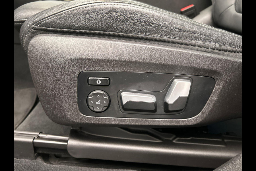 BMW X3 XDrive30e High Executive M-Sport Pano/dak Sport/stoelen Stoelverwarming