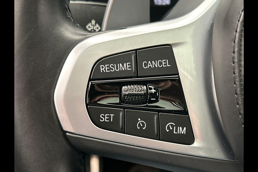 BMW X3 XDrive30e High Executive M-Sport Pano/dak Sport/stoelen Stoelverwarming