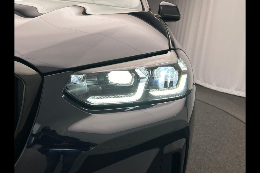 BMW X3 XDrive30e High Executive M-Sport Pano/dak Sport/stoelen Stoelverwarming