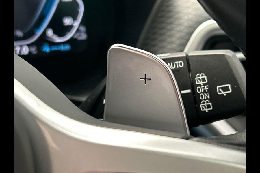 BMW X3 XDrive30e High Executive M-Sport Pano/dak Sport/stoelen Stoelverwarming