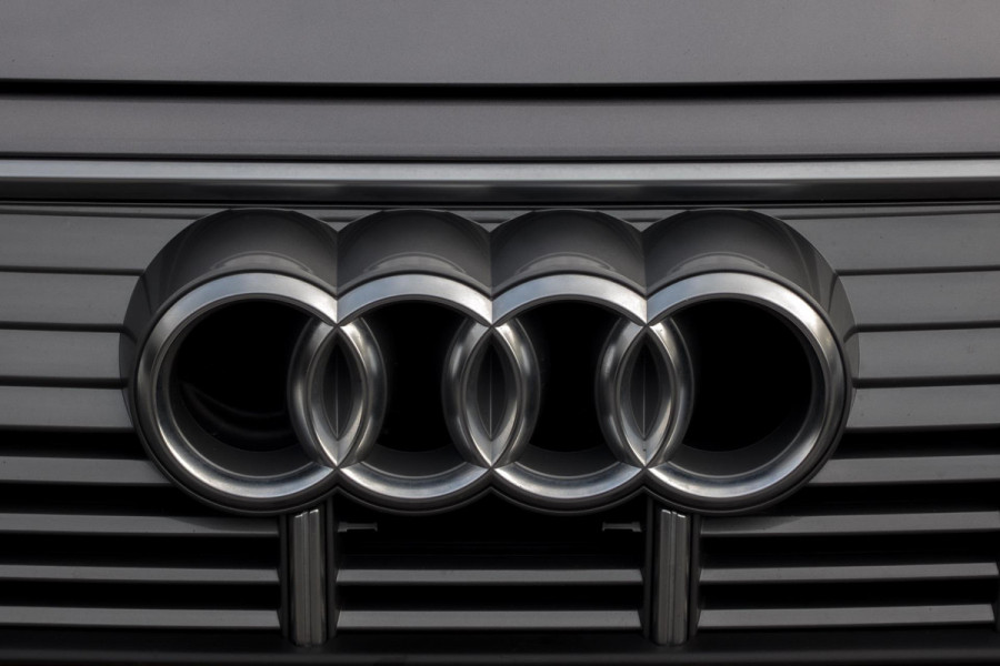 Audi e-tron E-tron 55 quattro advanced 95 kWh | S-LINE INTERIEUR | STOELVERWARMING | ELEKTRISCH VERSTELBARE STOELEN | MEMORY Audi e-tron E-tron 55 quattro advanced 95 kWh | S-LINE INTERIEUR | STOELVERWARMING | ELEKTRISCH VERSTELBARE STOELEN | MEMORY