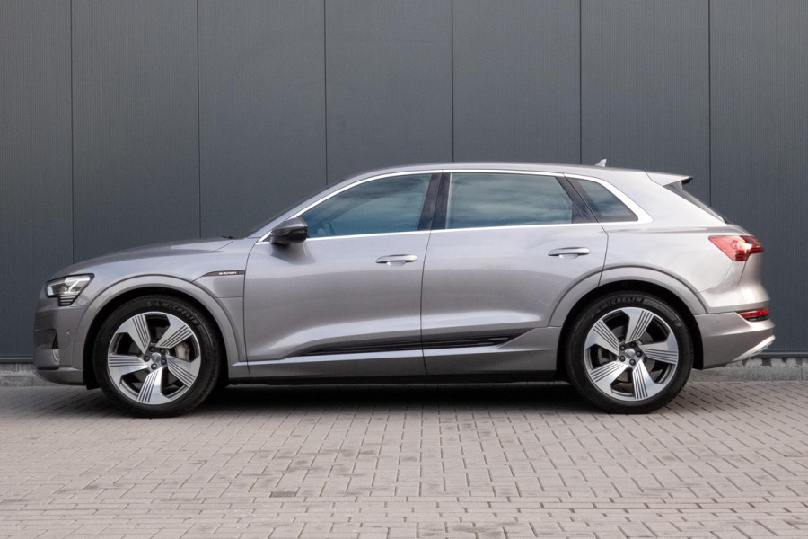 Audi e-tron E-tron 55 quattro advanced 95 kWh | S-LINE INTERIEUR | STOELVERWARMING | ELEKTRISCH VERSTELBARE STOELEN | MEMORY Audi e-tron E-tron 55 quattro advanced 95 kWh | S-LINE INTERIEUR | STOELVERWARMING | ELEKTRISCH VERSTELBARE STOELEN | MEMORY
