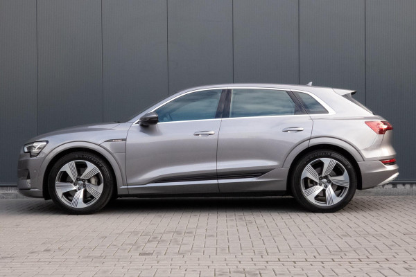 Audi e-tron E-tron 55 quattro advanced 95 kWh | S-LINE INTERIEUR | STOELVERWARMING | ELEKTRISCH VERSTELBARE STOELEN | MEMORY Audi e-tron E-tron 55 quattro advanced 95 kWh | S-LINE INTERIEUR | STOELVERWARMING | ELEKTRISCH VERSTELBARE STOELEN | MEMORY