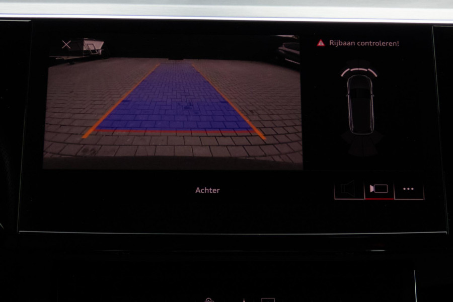 Audi e-tron E-tron 55 quattro advanced 95 kWh | S-LINE INTERIEUR | STOELVERWARMING | ELEKTRISCH VERSTELBARE STOELEN | MEMORY Audi e-tron E-tron 55 quattro advanced 95 kWh | S-LINE INTERIEUR | STOELVERWARMING | ELEKTRISCH VERSTELBARE STOELEN | MEMORY