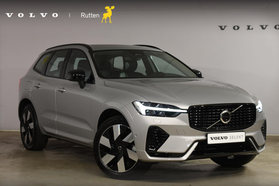 Volvo XC60 T6 350PK Automaat AWD Ultra Dark / Navigatie / 360 Camera / Head Up-Display / Panorama Dak / LM Velgen / Trekhaak