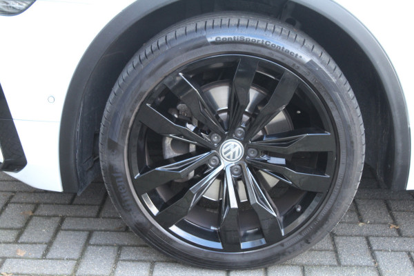 Volkswagen Tiguan 2.0 TSI 221pk 4Motion R Line NL-Auto NAP Panoramadak Clima Cruise Navi Carplay 360 Camera Leder HUD 20"LMV