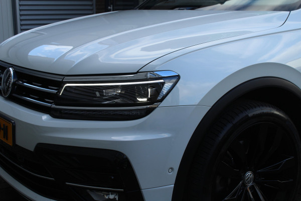Volkswagen Tiguan 2.0 TSI 221pk 4Motion R Line NL-Auto NAP Panoramadak Clima Cruise Navi Carplay 360 Camera Leder HUD 20"LMV