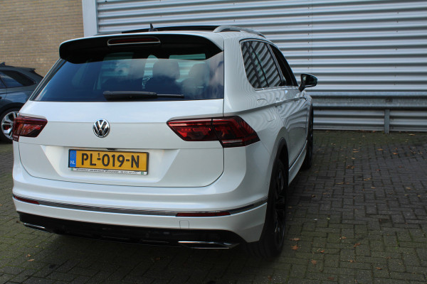 Volkswagen Tiguan 2.0 TSI 221pk 4Motion R Line NL-Auto NAP Panoramadak Clima Cruise Navi Carplay 360 Camera Leder HUD 20"LMV