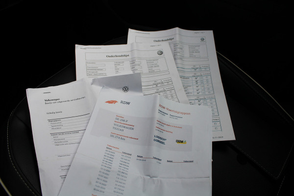 Volkswagen Tiguan 1.4 TSI ACT Comfortline Business | NAP! | R-LINE | DYNAUDIO | STOELVERWARMING | ELEK.TREKHAAK |