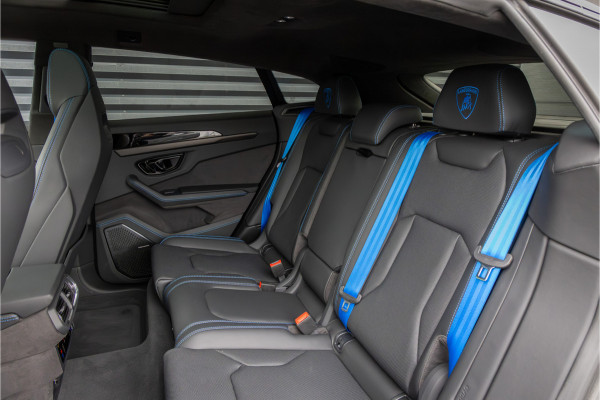 Lamborghini Urus 4.0 V8 Hybrid SE -Grigio Keres