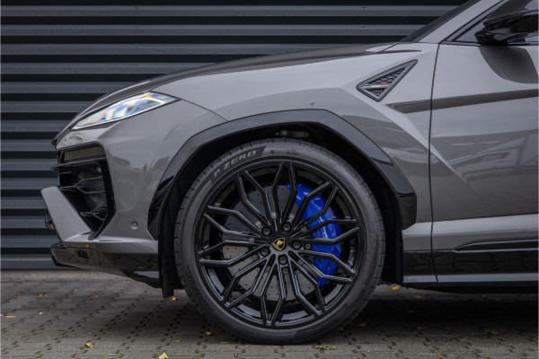 Lamborghini Urus 4.0 V8 Hybrid SE -Grigio Keres