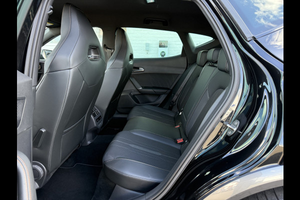 CUPRA Formentor 1.4 e-Hybrid VZ Performance | CarPlay | Camera | ACC | LED | DAB+ | Keyless | 19 inch