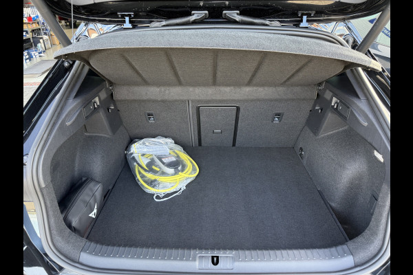 CUPRA Formentor 1.4 e-Hybrid VZ Performance | CarPlay | Camera | ACC | LED | DAB+ | Keyless | 19 inch