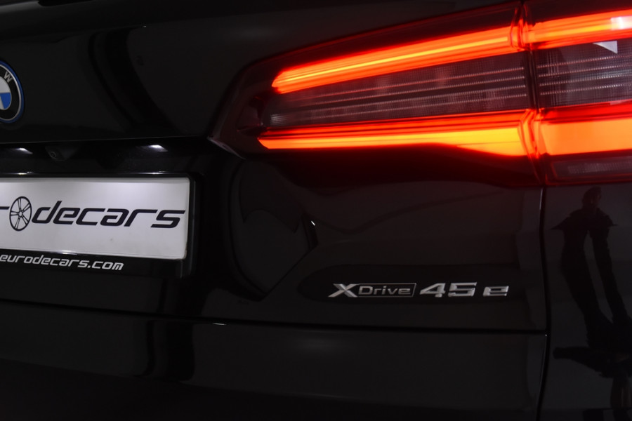 BMW X5 xDrive45e Executive *1ste Eigenaar*Massage*Luchtvering*Trekhaak*