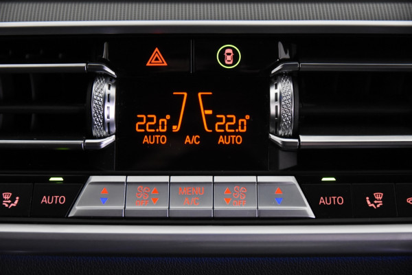 BMW X5 xDrive45e Executive *1ste Eigenaar*Massage*Luchtvering*Trekhaak*