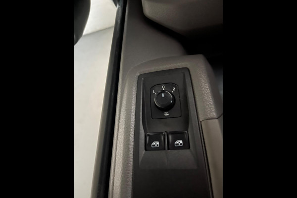 Volkswagen Crafter Automaat DSG Servicewagen 35 2.0 TDI euro6 140PK L3H2 (oude L2H1) Highline 3Persoons, SORTIMO, RIJKLAARPRIJS