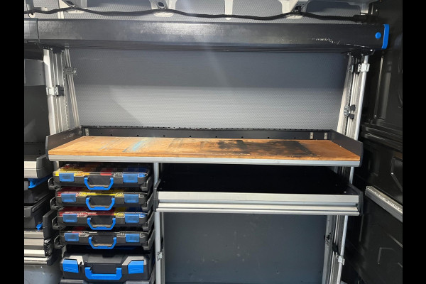 Volkswagen Crafter Automaat DSG Servicewagen 35 2.0 TDI euro6 140PK L3H2 (oude L2H1) Highline 3Persoons, SORTIMO, RIJKLAARPRIJS